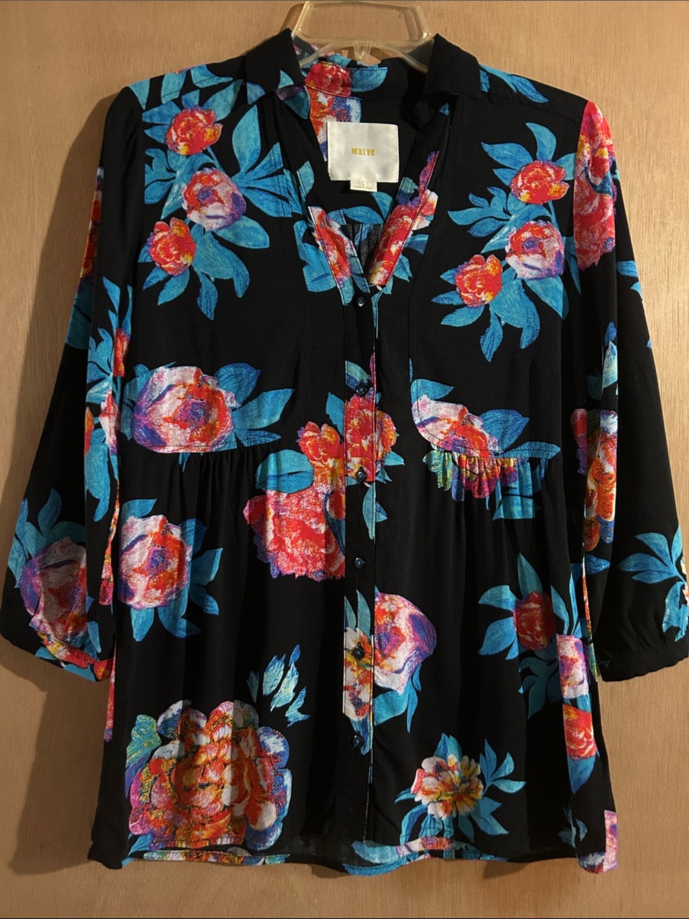 Maeve Black Floral Button-Front Women's Blouse - Blue & Pink Floral